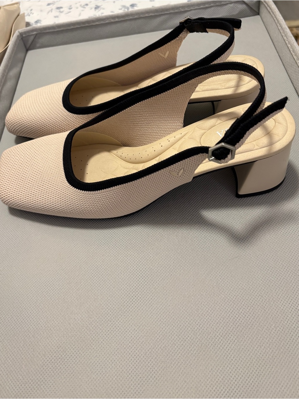 Vivaia - Mikko shoes. Women's Beige Slingback Block Heel Pumps with Black Trim